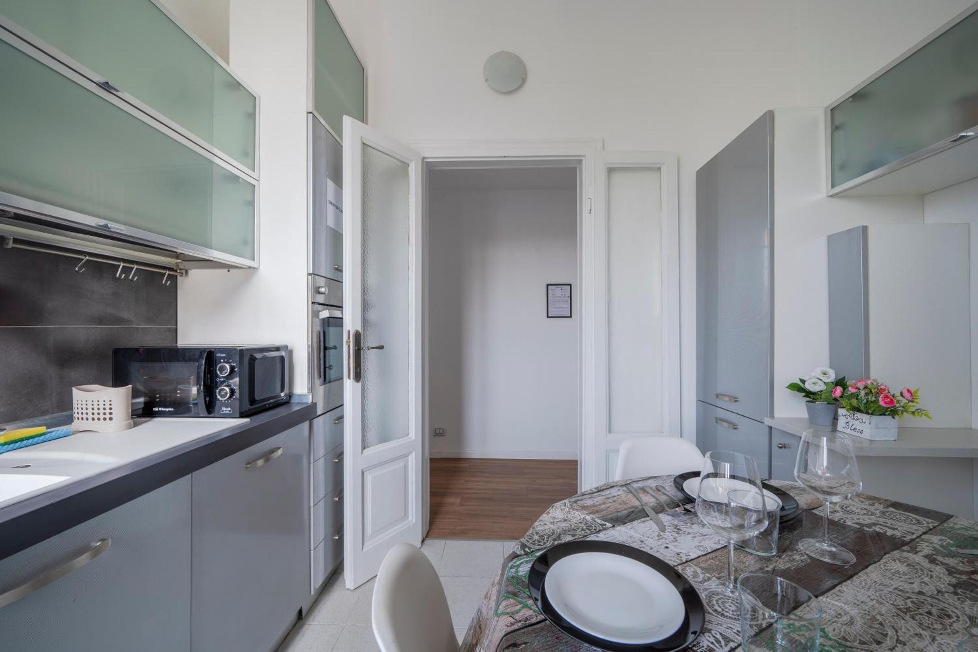 Monza Apartment ภายนอก รูปภาพ